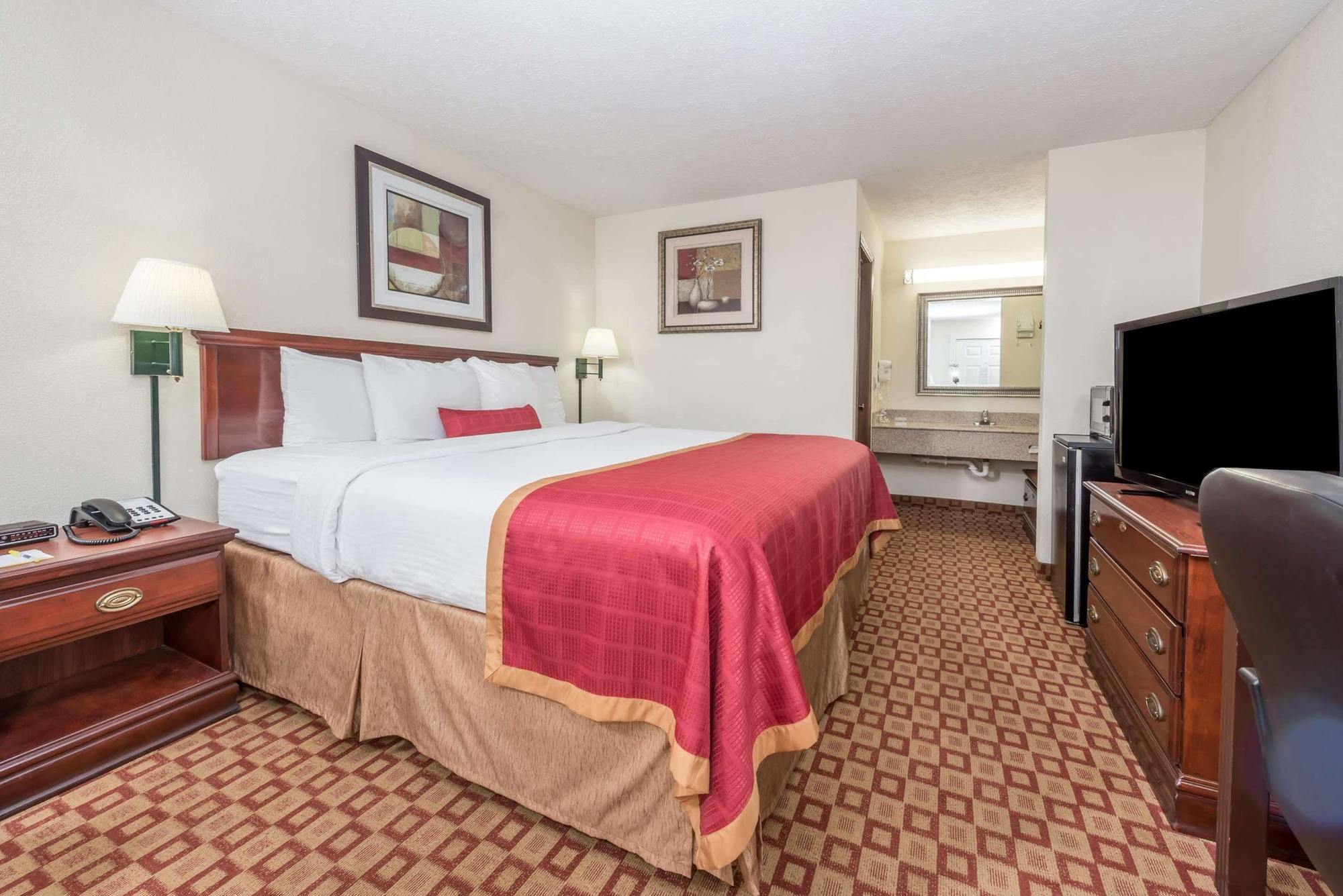 Days Inn By Wyndham Bloomington Eksteriør billede